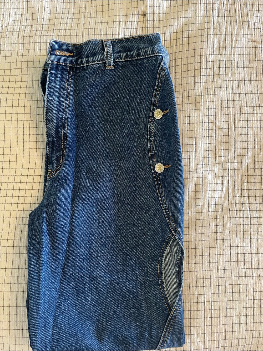 Wrangler Vintage-Inspired Dark Blue Boyfriend Jeans - Picture 3 of 3